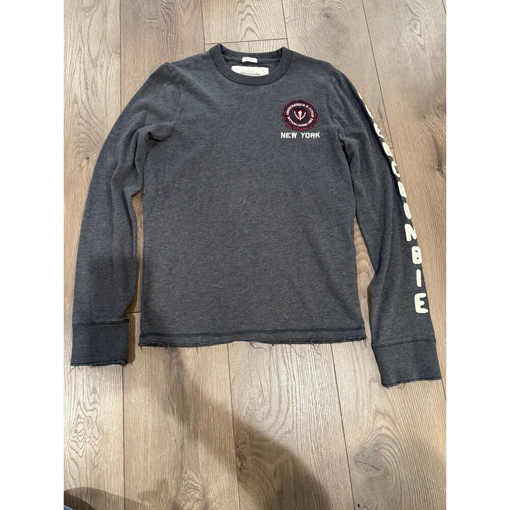 Women’s Vintage 2000’s Abercrombie & Fitch Vintage Crew Neck Sweater Size Small
